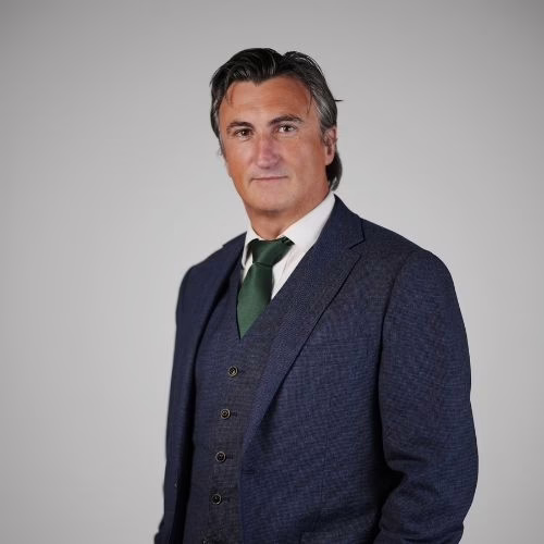 icac inquiry sydney lawyer | O'BRIEN CRIMINAL & CIVIL SOLICITORS A portrait of Peter O'Brien wearing a suit and tie
