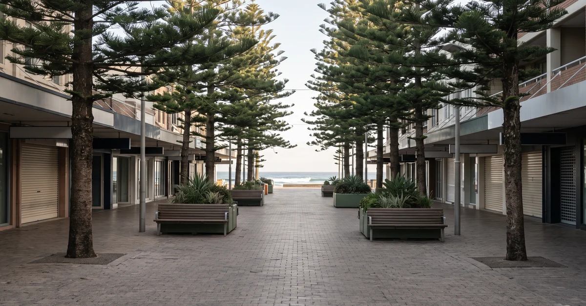 The Corso pedestrian mall at Manly early in the morning